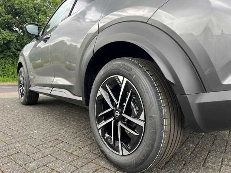 Nissan Juke (2024) N-CONNECTA 1.6 Hybrid 143PS 4AMT Tech-P Winter-P 2-Farben Navi digitales