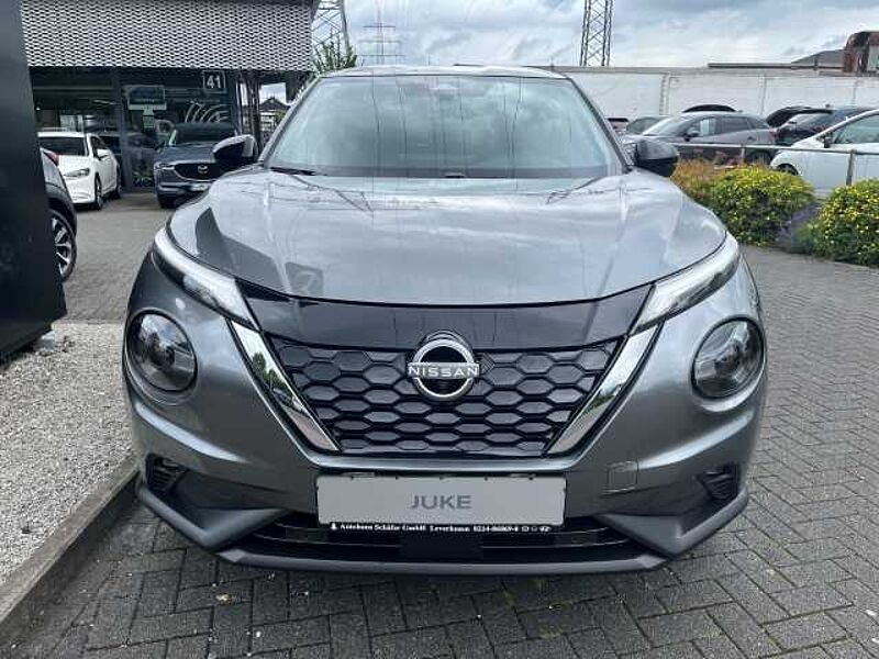 Nissan Juke (2024) TEKNA 1.6 Hybrid 143PS 4AMT Navi digitales Cockpit 360 Kamera LED Apple C