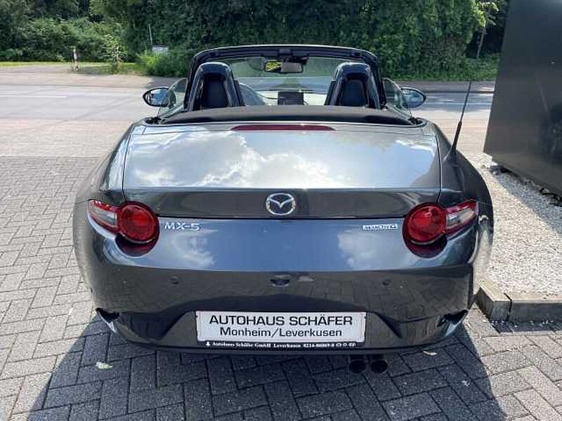 Mazda MX-5 Selection SHZ Apple CarPlay Bose Temp Leder Klimaautom Verkehrszeichenerk. Notbr