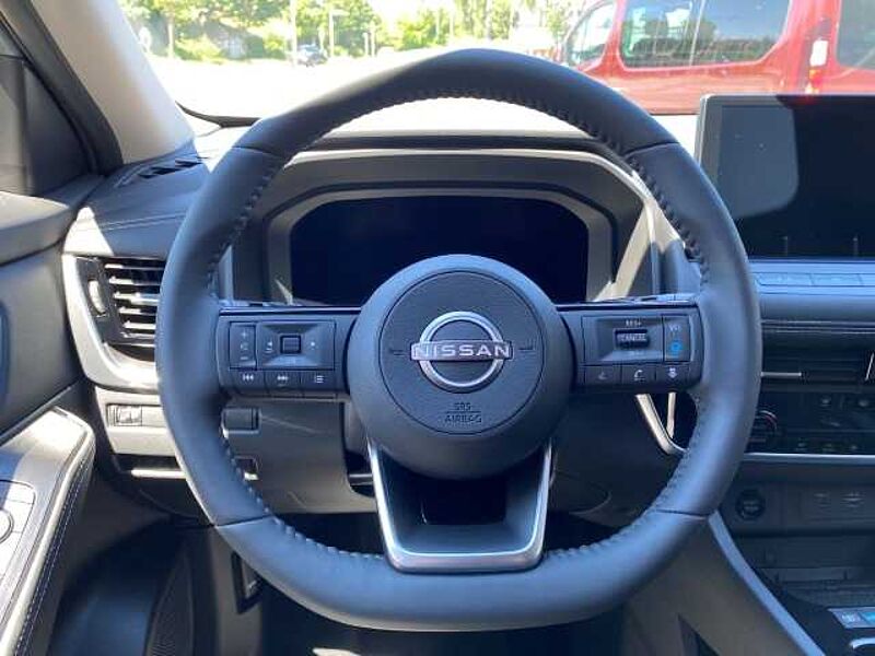 Nissan X-Trail (2024) N-TREK 1.5 VC-T e-POWER Navi Leder digitales Cockpit Memory Sitze 360 Kam