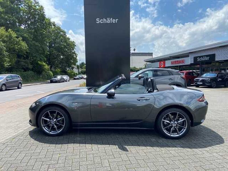 Mazda MX-5 Sport Apple CarPlay SHZ Bose Klimaautom Rückfahrkam. Temp Notbremsass. Verkehrsz