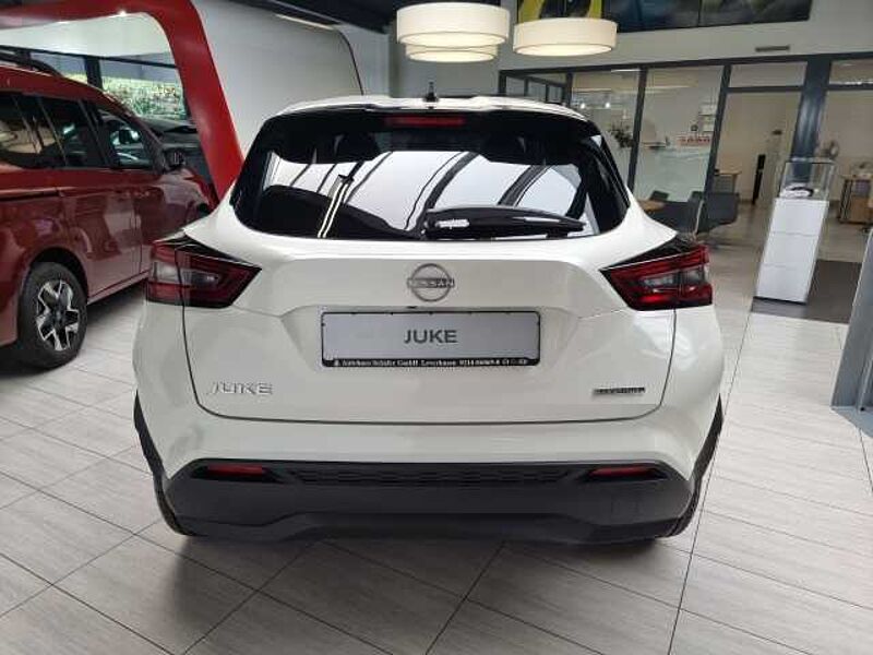 Nissan Juke N-CONNECTA 1.6 Hybrid 143PS 4AMT Winter-P LED Apple CarPlay Android Auto Klimaau