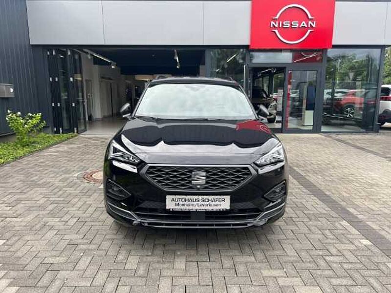 SEAT Tarraco FR e-HYBRID AHK-klappbar 360 Kamera Schaltwippen ACC Apple CarPlay LenkradHZG