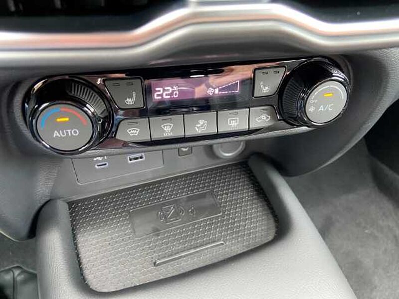 Nissan Juke (2024) N-CONNECTA 1.0 DIG-T 114PS 6MT Winter-P Navi Leder digitales Cockpit LED