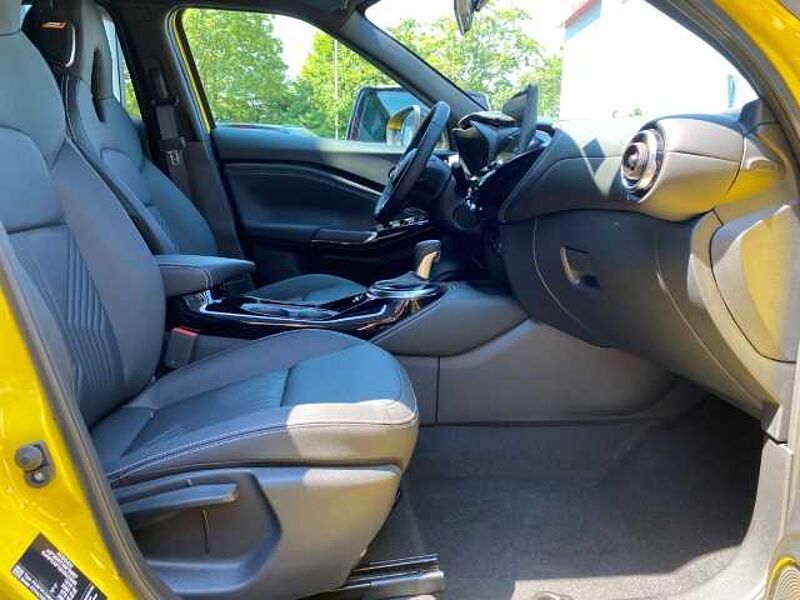 Nissan Juke (2024) TEKNA 1.6 Hybrid 143PS 4AMT Bose-P Navi digitales Cockpit Soundsystem Bos