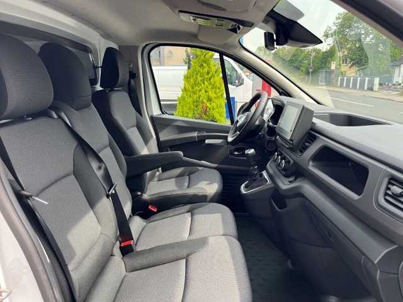 Nissan Primastar Kasten N-CONNECTA L1H1 3,0t dci130 MT 1ST AHK LRB HV Apple CarPlay Android Auto