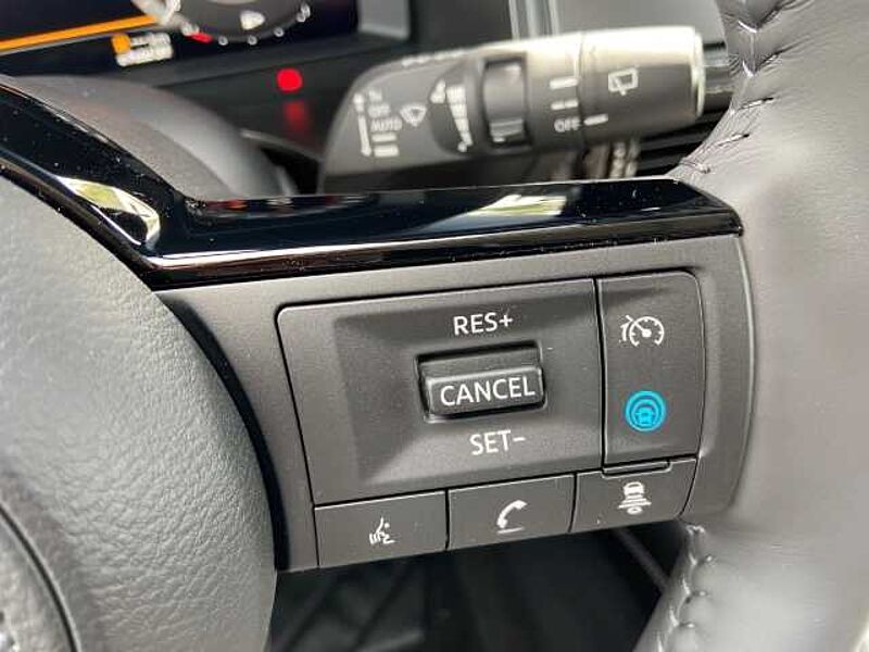 Nissan Qashqai (2024) N-CONNECTA 1.5 VC-T e-POWER 190PS Winter-P Kom-P AFA HUD Navi digitales C