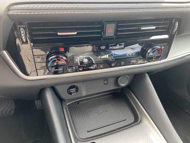 Nissan Qashqai (2024) N-CONNECTA 1.5 VC-T e-POWER 190PS Winter-P Kom-P AFA HUD Navi digitales C