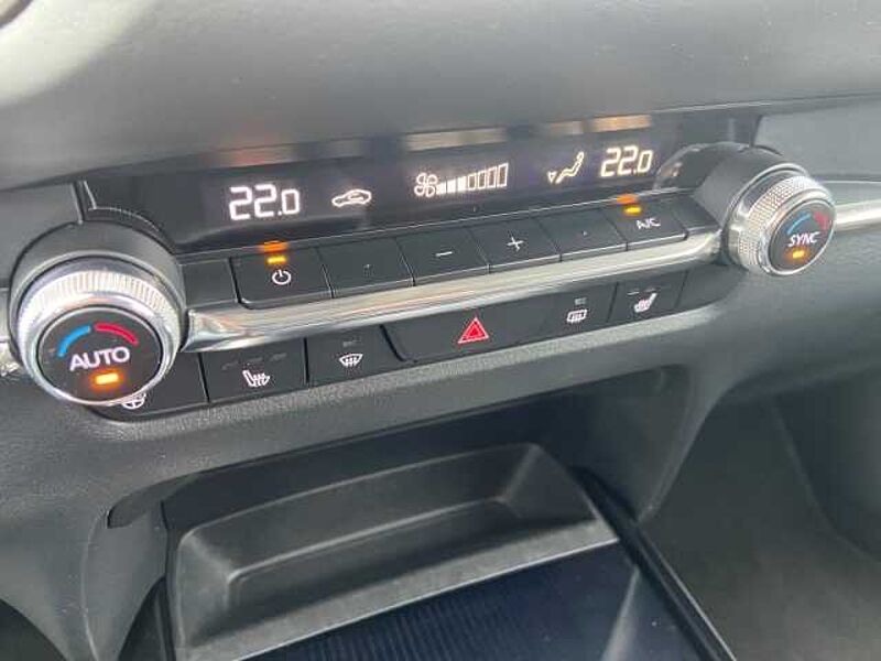 Mazda CX-30 Selection 360 Grad Kamera AHK-abnehmbar SHZ LenkradHZG ACC HUD Klimaautom Bose