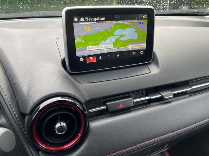 Mazda CX-3 Sport Gar. HUD SHZ Klimaautom Temp Allwetterreifen Rückfahrkam. Notbremsass. Spu