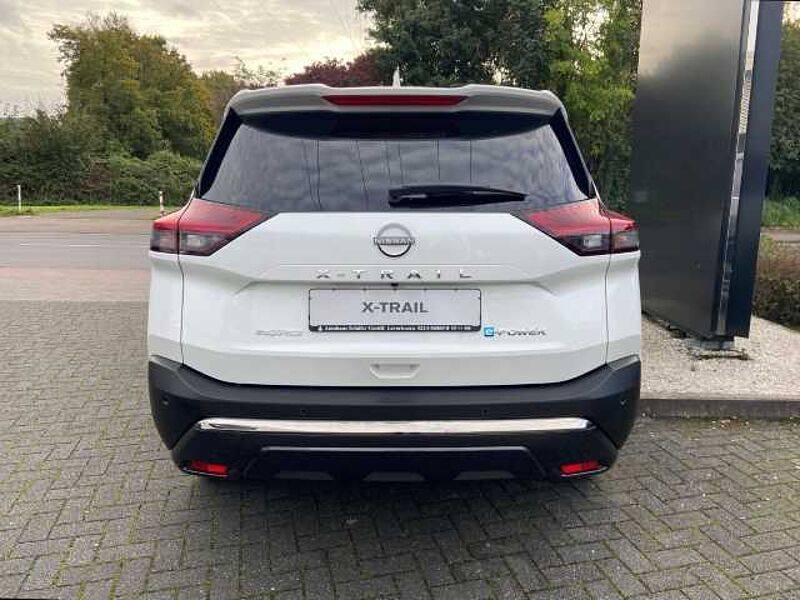 Nissan X-Trail (2024) N-TREK 1.5 VC-T e-4ORCE 213PS Navi digitales Cockpit Memory Sitze 360 Kam