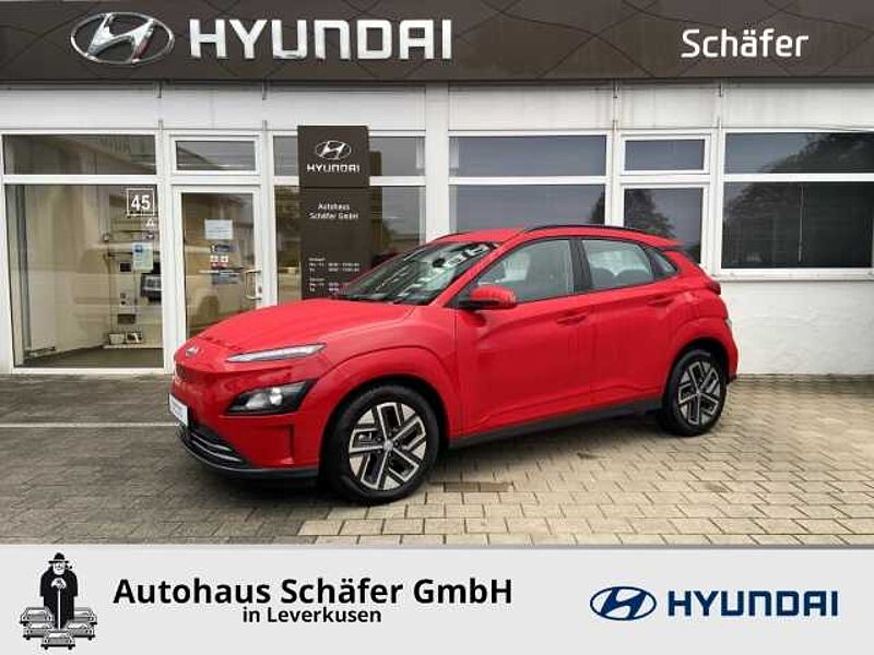 Hyundai KONA Select SHZ LenkradHZG ACC digitales Cockpit Schaltwippen Klimaautom Notbremsass.