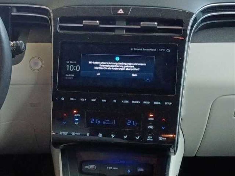 Hyundai TUCSON Prime Plug-In Hybrid 360 Kamera Klimasitze Navi digitales Cockpit Soundsystem