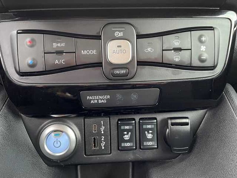 Nissan Leaf N-CONNECTA Navi 360 Kamera LED ACC Apple CarPlay Android Auto Klimaautom Kom-pak