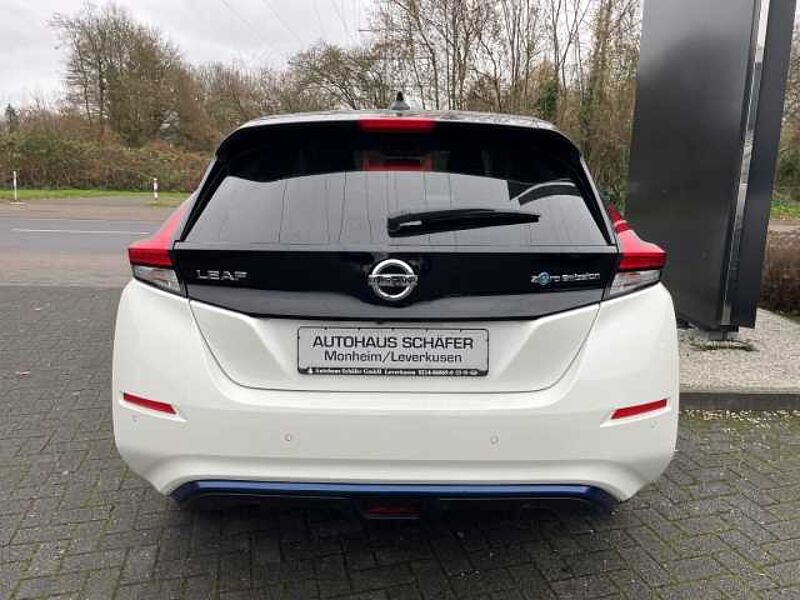 Nissan Leaf N-CONNECTA Navi 360 Kamera LED ACC Apple CarPlay Android Auto Klimaautom Kom-pak