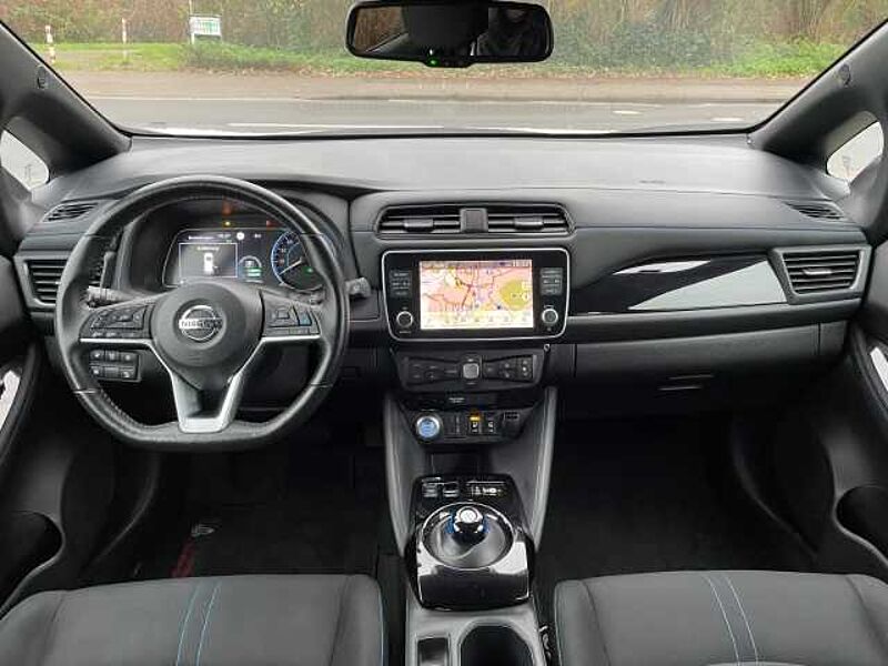 Nissan Leaf N-CONNECTA Navi 360 Kamera LED ACC Apple CarPlay Android Auto Klimaautom Kom-pak