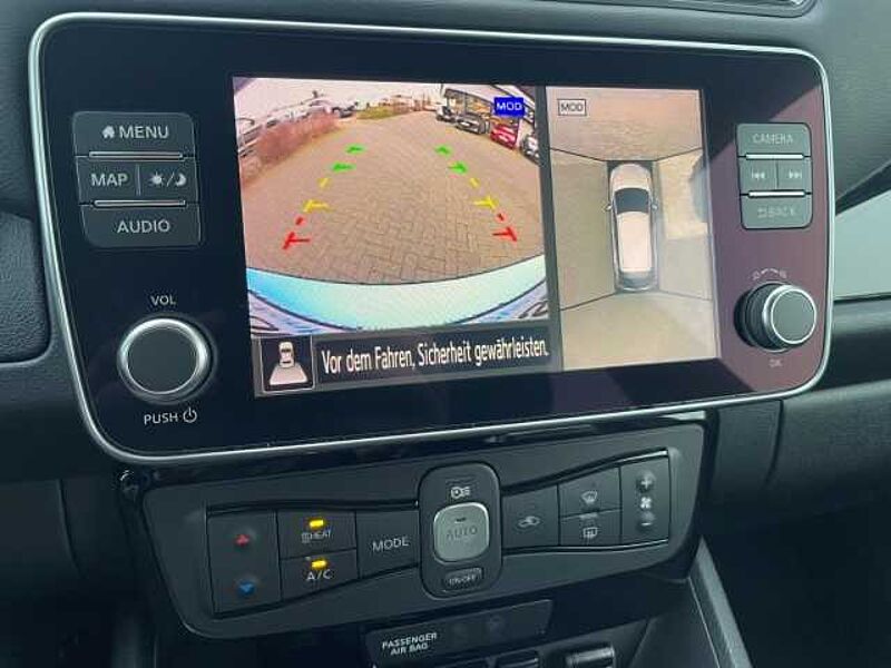 Nissan Leaf N-Connecta 62 kWh Navi 360 Kamera LED ACC Apple CarPlay Android Auto Klimaautom