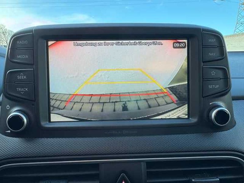 Hyundai KONA Premium HUD Navi Klimasitze LED Apple CarPlay Android Auto Klimaautom Fahrerprof