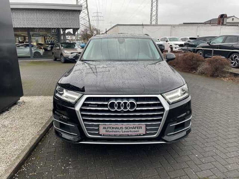 Audi Q7 50 TDI quattro 7-Sitzer Leder 360° AHK 8-fach StandHZG Klimasitze Navi