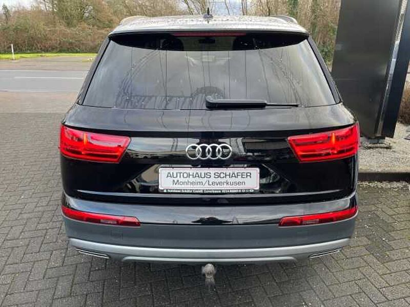 Audi Q7 50 TDI quattro 7-Sitzer Leder 360° AHK 8-fach StandHZG Klimasitze Navi