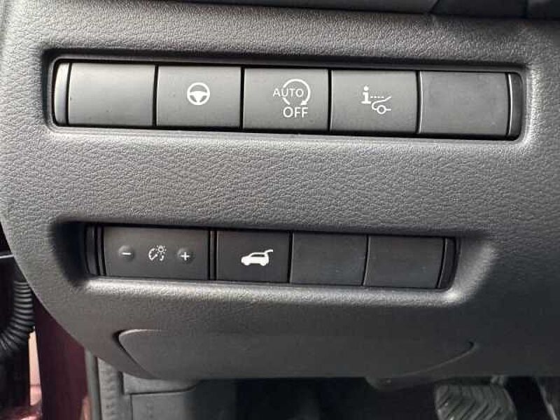 Nissan Qashqai Tekna+ HUD Panorama Bose Navi Leder digitales Cockpit Memory Sitze Soundsystem