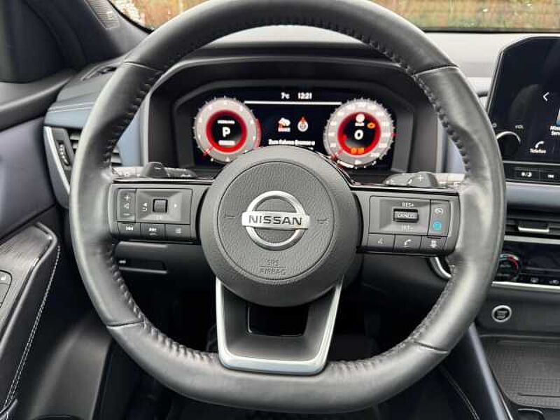 Nissan Qashqai Tekna+ HUD Panorama Bose Navi Leder digitales Cockpit Memory Sitze Soundsystem